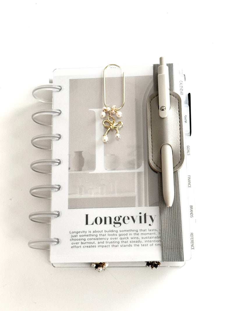 Fancy Charms Paperclips | Pearl Bow – Fancy Plans Co