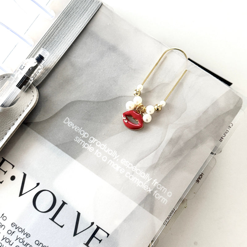 Fancy Charms Paperclips | Red Lips – Fancy Plans Co
